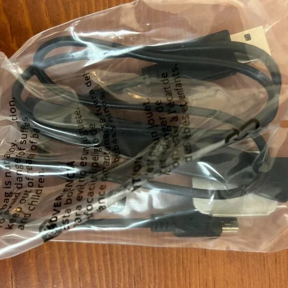 COPY - NWT! Nextbase 622GW Dash Cam Front and Rear Camera. - Picture 3 of 8